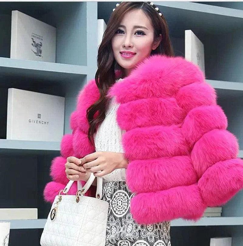 Cheky - Slim short faux fox fur coat